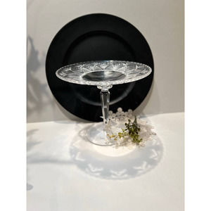 Elegant Vintaged Cut Crystal Round Compote/Candy Dish